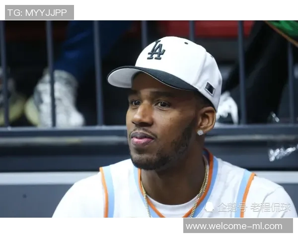 文班强调抢板重要性亚当斯成为球队关注焦点并成功抢下三前板 文班强调抢板重要性亚当斯成为球队关注焦点并成功抢下三前板